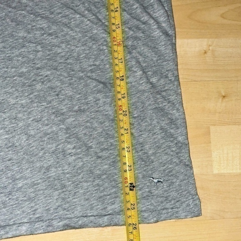 Victoria’s Secret VS pink T-shirt grey sequins sleeves size S P gently preloved - Picture 4 of 6